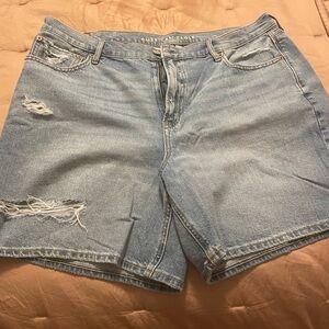 American Eagle  Denim Shorts 16❤️❤️❤️